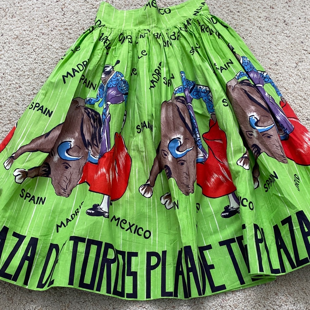 Handmade Vintage Fiesta “Plaza de Toros” Skirt. XS.
